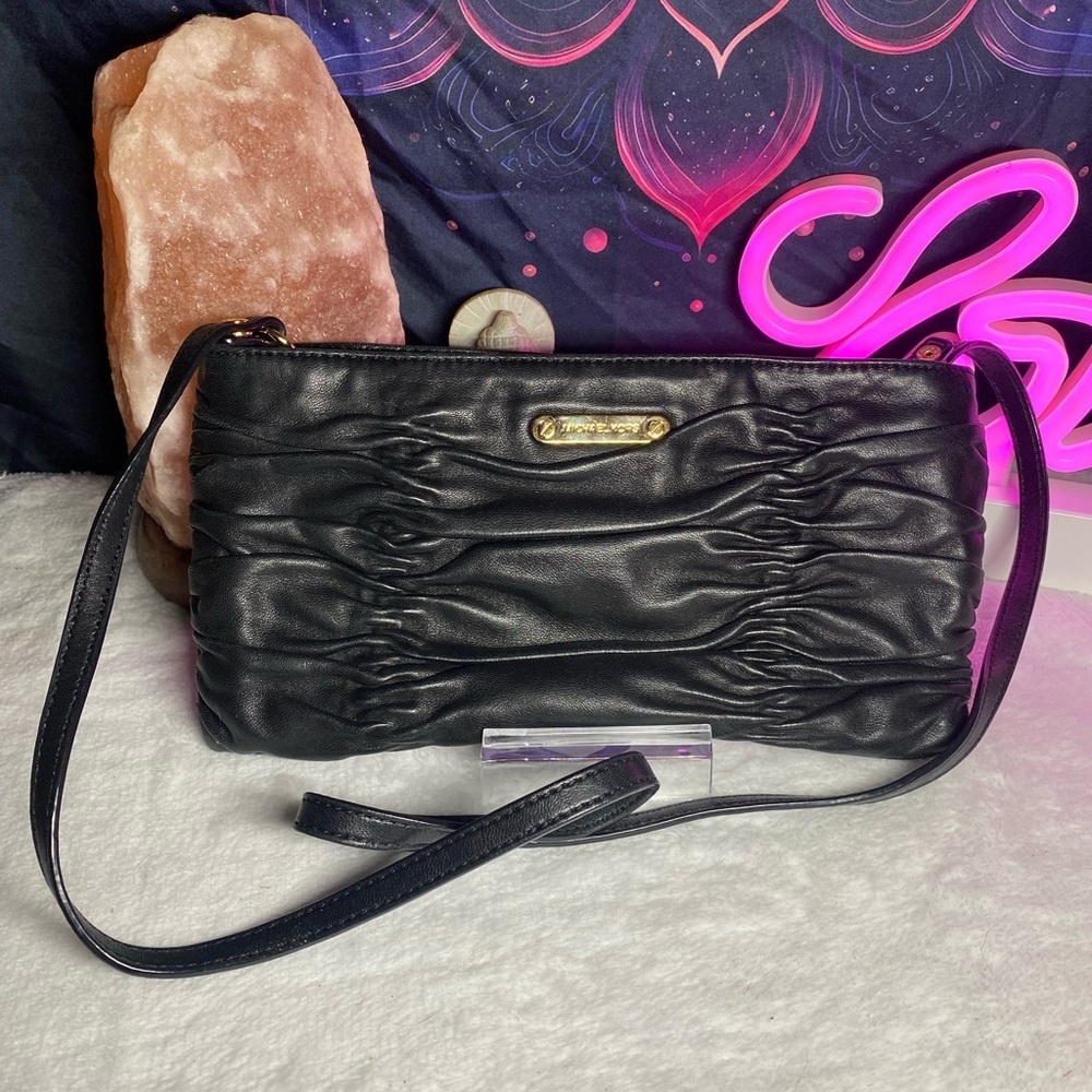 EUC Michael Kors Webster Convertible Clutch/Crossbody
